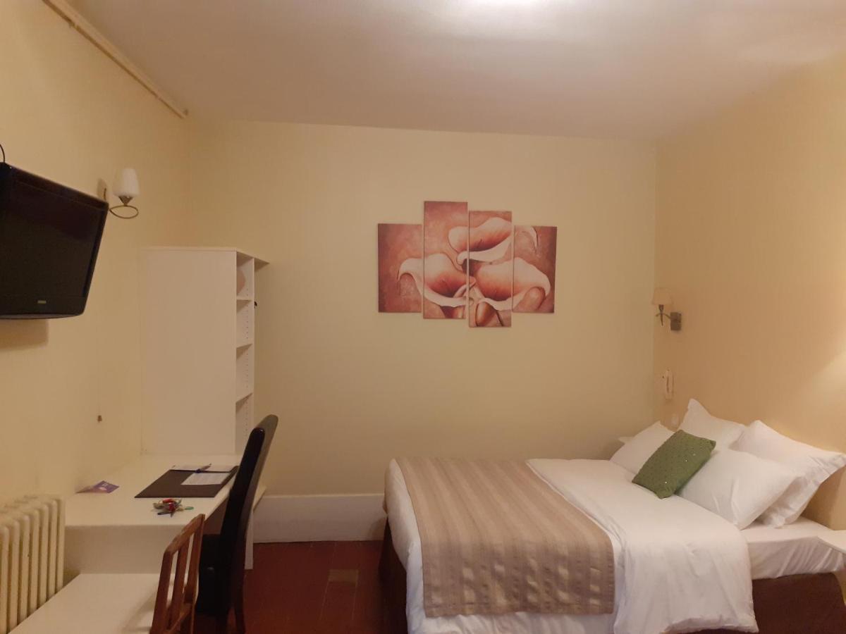 Le Grand Monarque Donzy Hotel Bagian luar foto